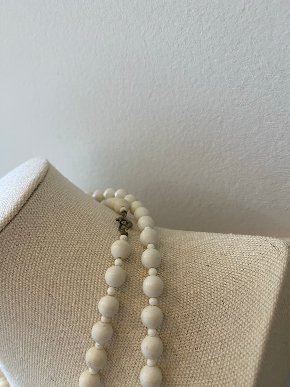 화이트 비드 롱 목걸이 상품이미지5