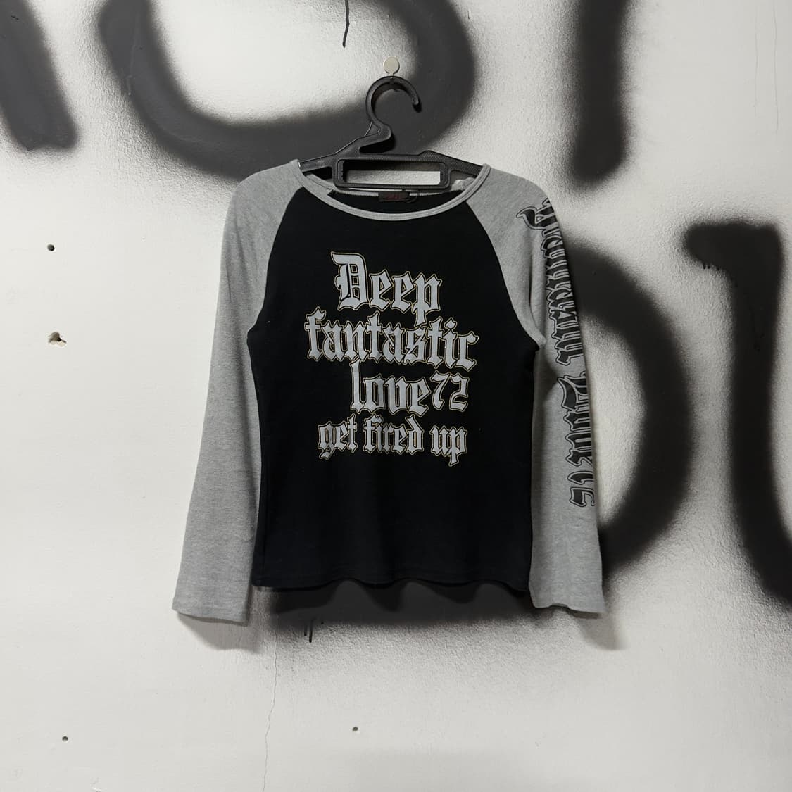 VTG 락펑크 레터링 프린팅 레글런 크롭 롱 슬리브 상품이미지1