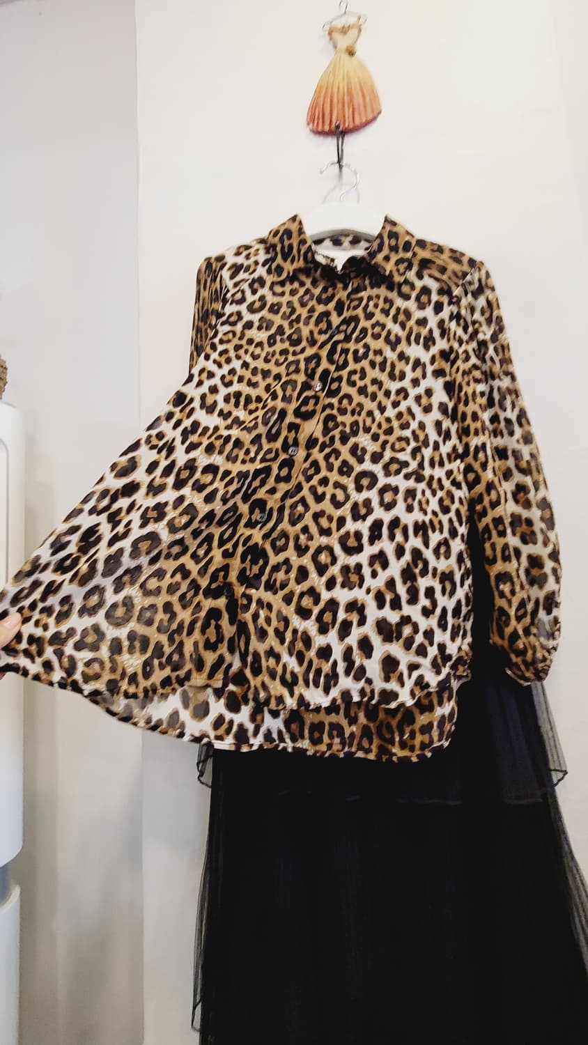 H&M 벌룬  레오파드 쉬폰 블라우스.캉캉 샤 스커트 상품이미지8
