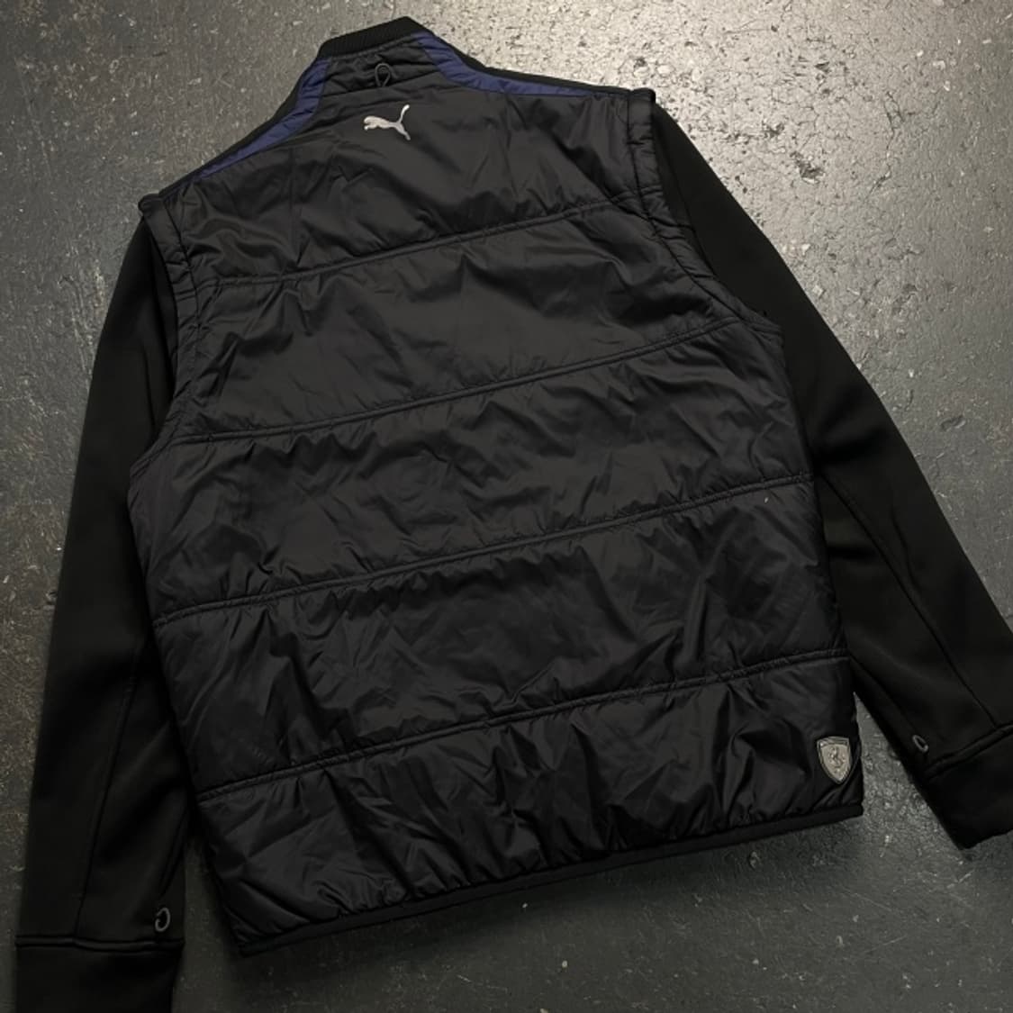 100 푸마 페라리 방풍 패딩  상품이미지5