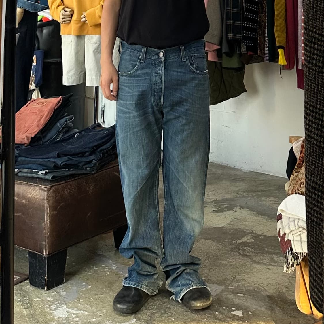 (착용컷) 리바이스 501 (남성용 34-35) 상품이미지2