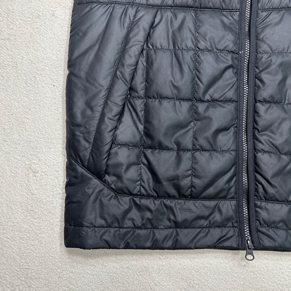 나이키 신세틱 필 코어 베스트 경량패딩조끼 M 상품이미지4