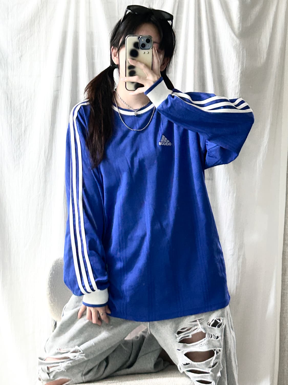 아디다스 90‘s 로고패턴 삼선 롱슬리브 상품이미지4