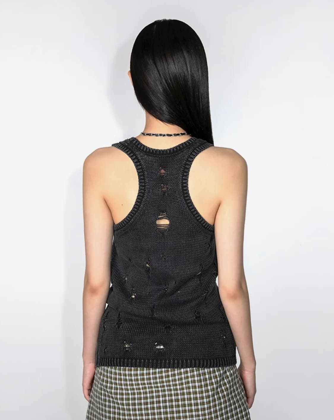 leey 데미지드 슬리브리스 탑 차콜 상품이미지2