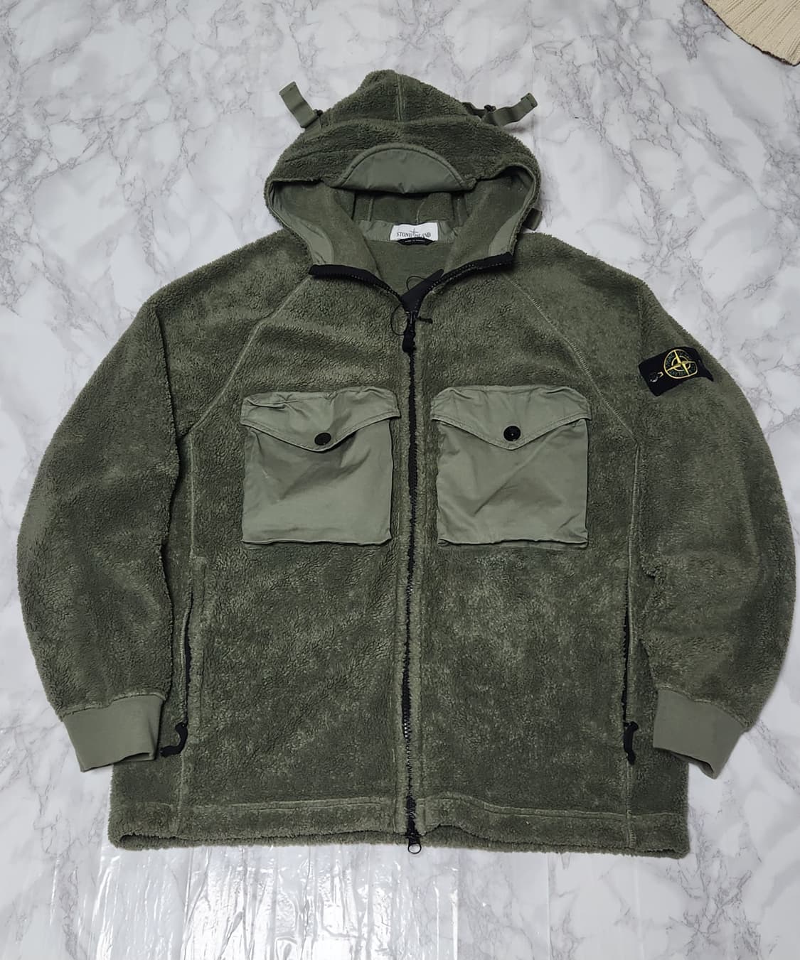 새상품 스톤아일랜드 21FW 후리스 카키 자켓 상품이미지1