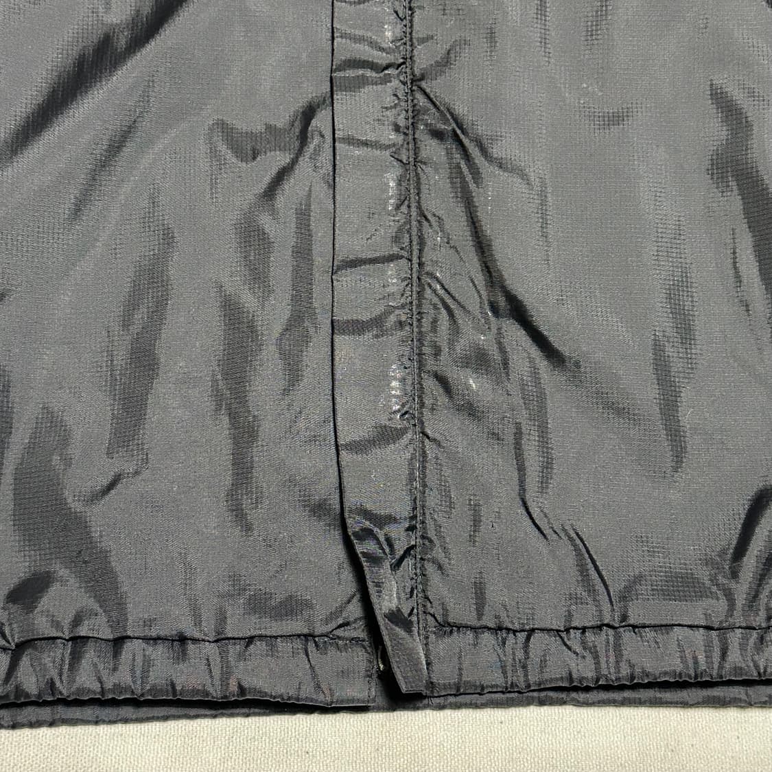 M 아디다스 리버풀 내장 후드 레드 파이핑 바람막이 상품이미지6