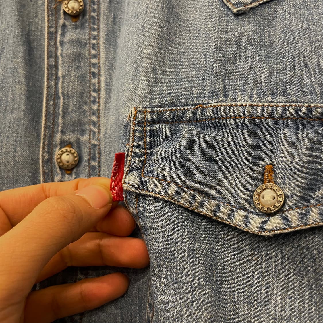 리바이스 클래식 데님 포켓 웨스턴 셔츠 상품이미지5