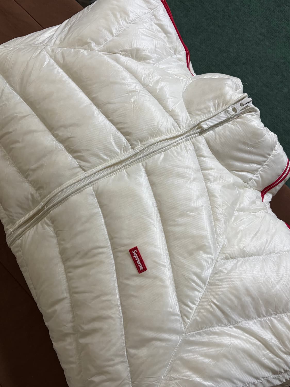 24ss 슈프림 마이크로 다운 자켓 화이트 상품이미지2