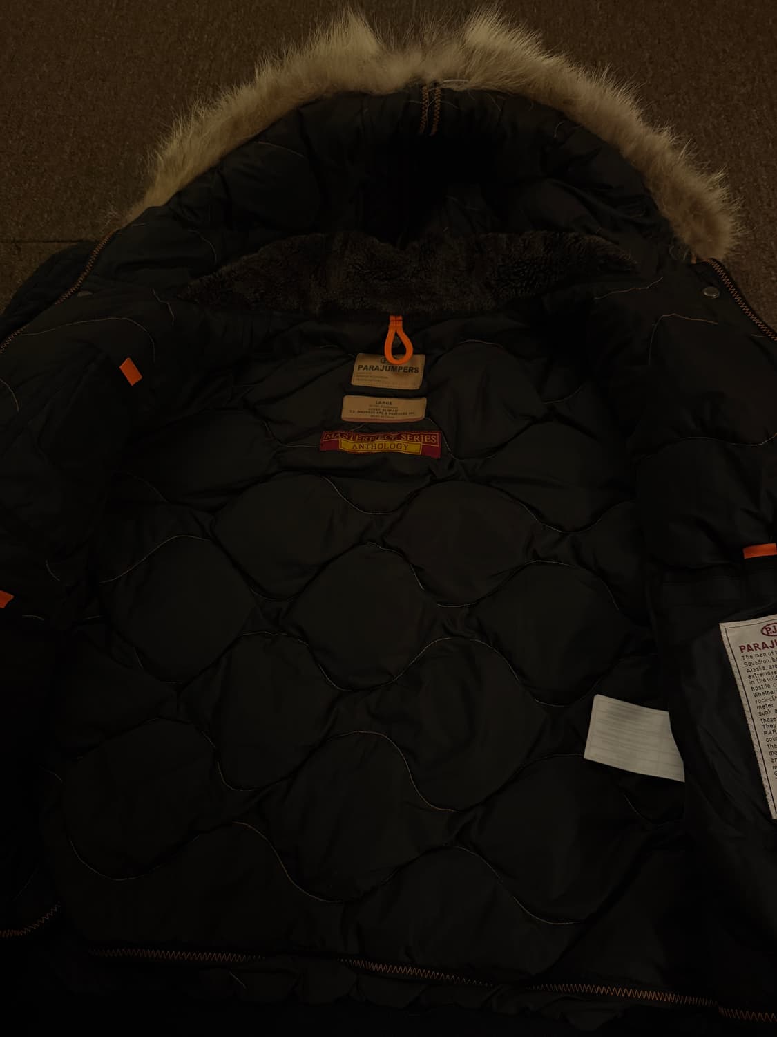 파라점퍼스 L 사이즈 (내피 탈부착 가능) 상품이미지5