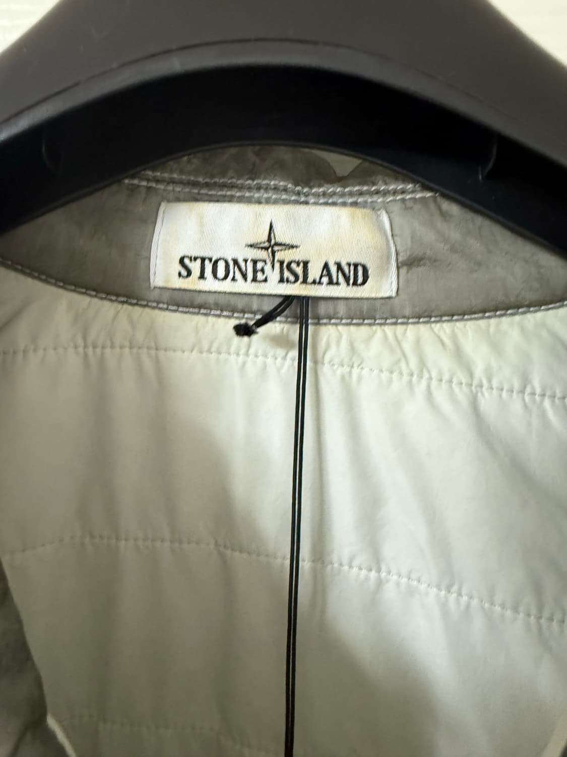 (3Xl) 스톤아일랜드 나일론메탈 에코닐 프리마로프트 상품이미지5