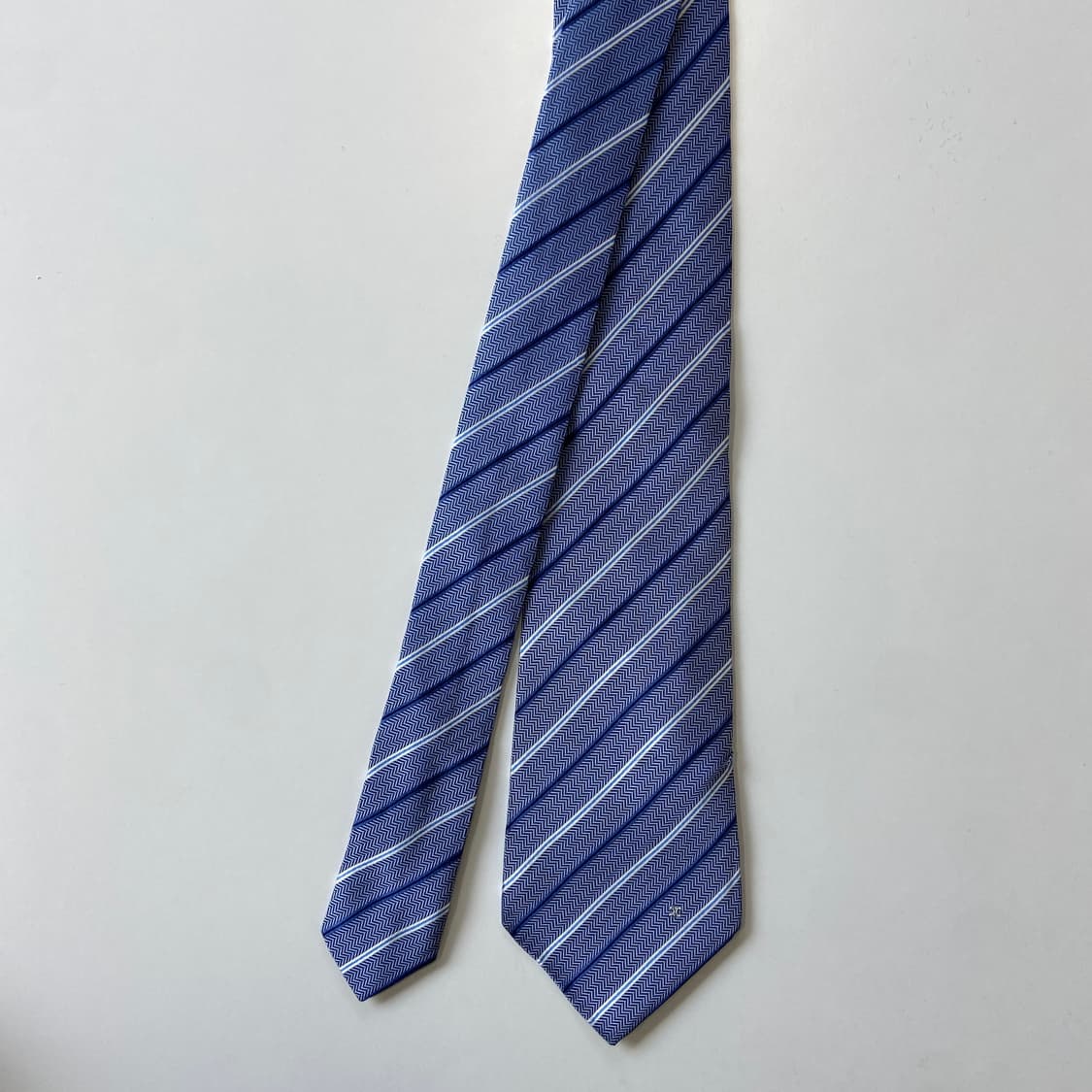 신형 셀린느(CELINE) 심플로고 정품 명품 넥타이8.6cm 상품이미지1