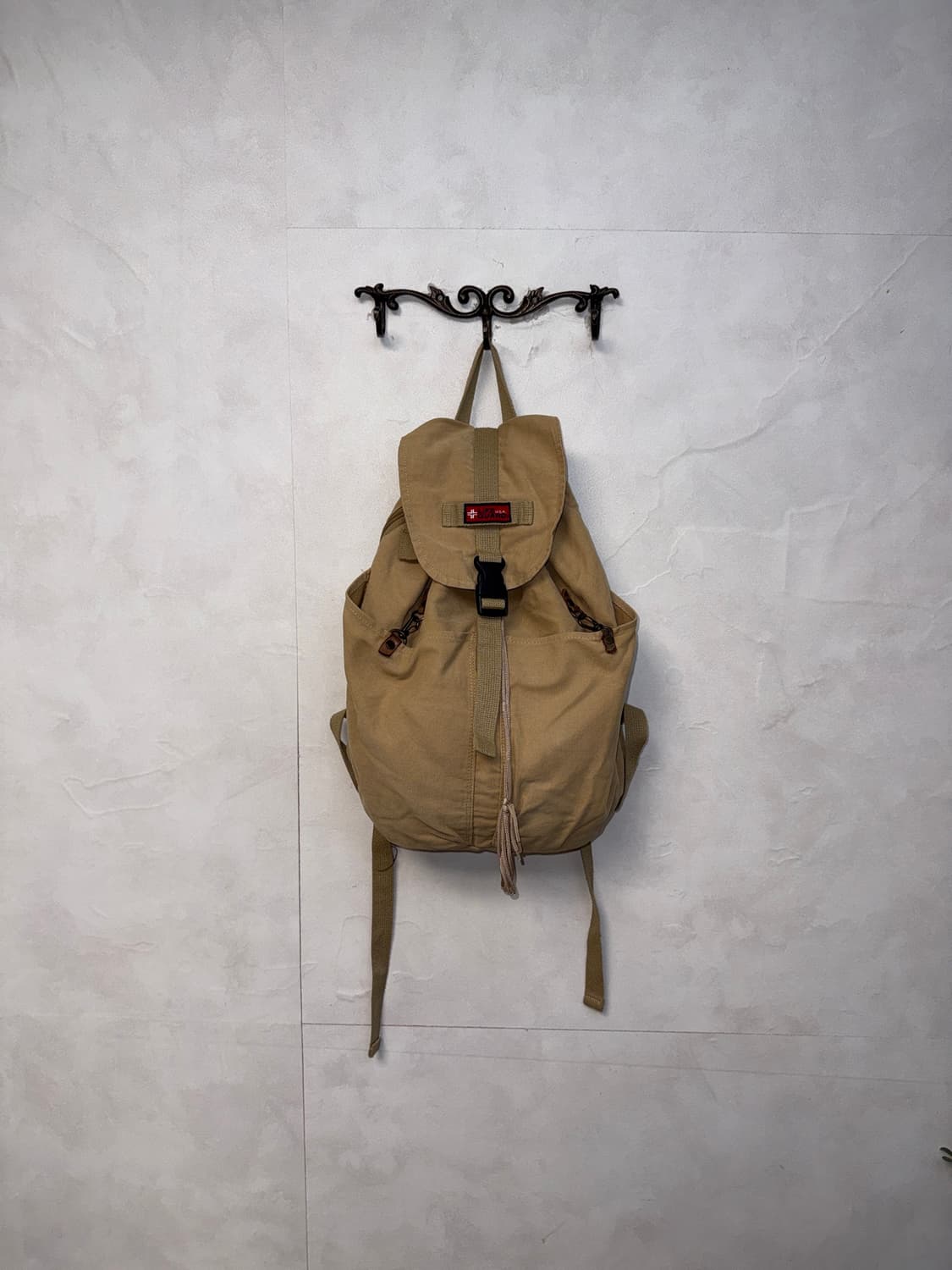 Lifeguard beige multi pocket backpack  상품이미지1