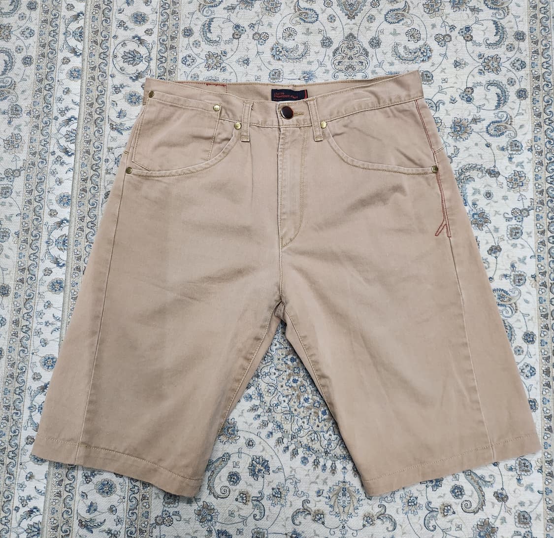 리바이스 엔지니어드 치노혼방 하프 팬츠 32사이즈 상품이미지1