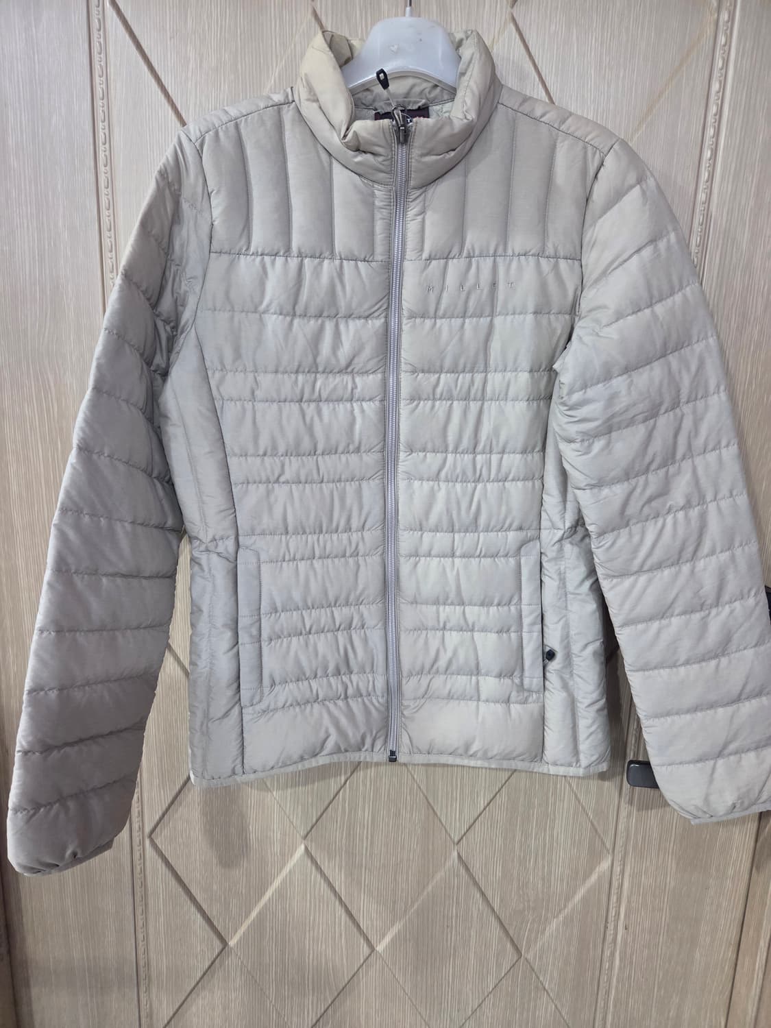 밀레 여성 패딩 아이보리 상품이미지1