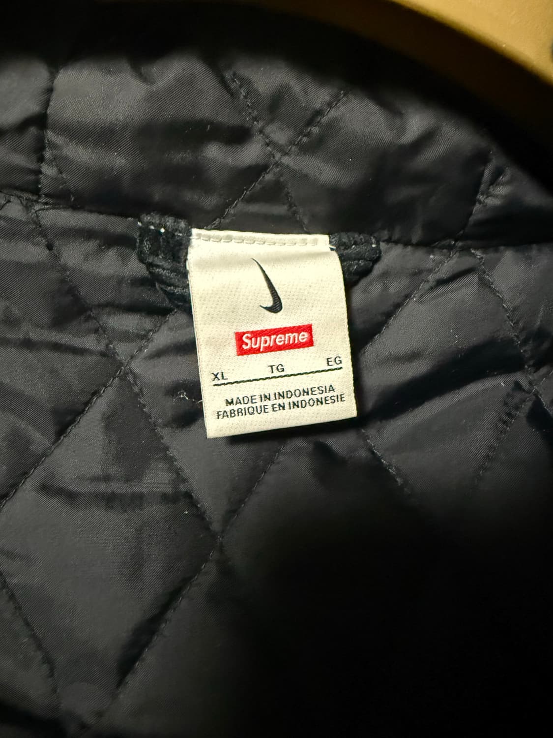 슈프림 나이키 코듀로이자켓 블랙 팝니다 상품이미지8