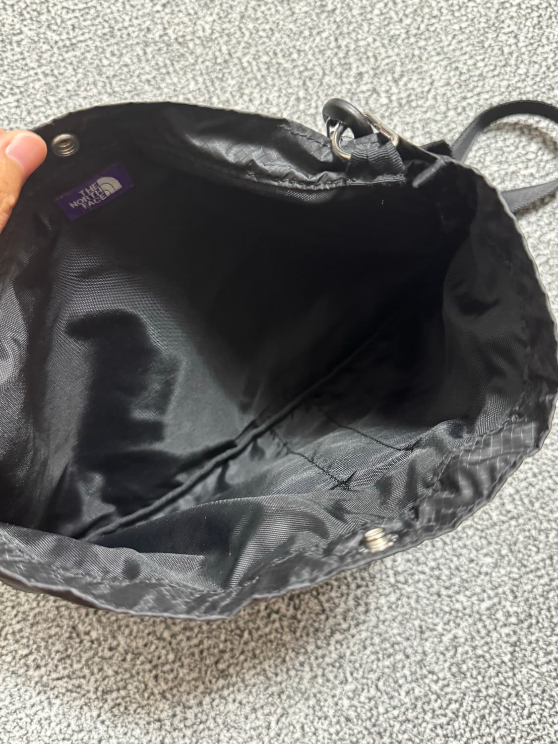 노스페이스 퍼플라벨 샤코슈 나일론 크로스백 상품이미지6