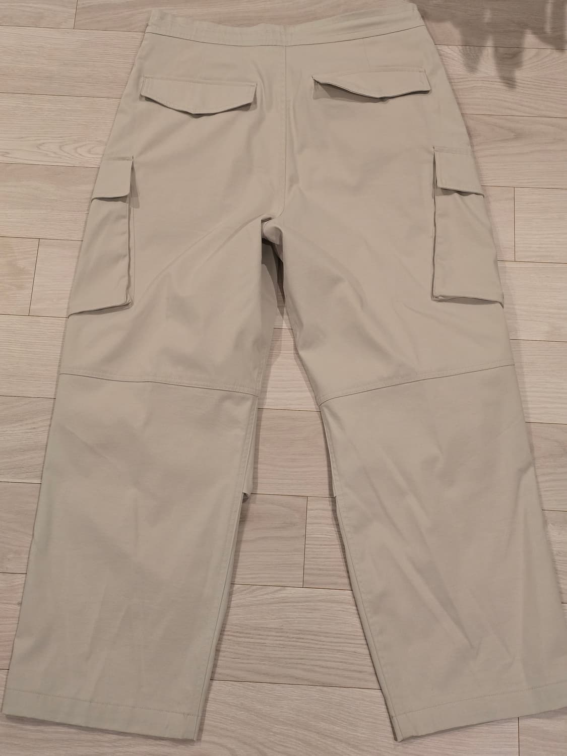 일꼬르소 와이드 파라슈트 팬츠 라이트 베이지 상품이미지2