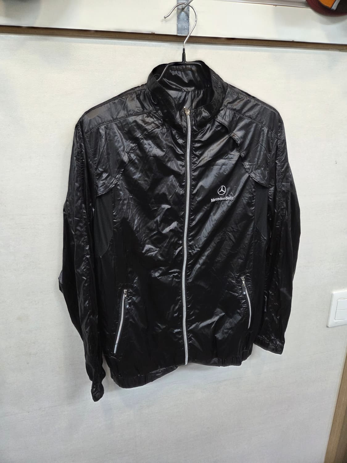 메르세데스 벤츠 유광 바람막이 봄버자켓 L 상품이미지8