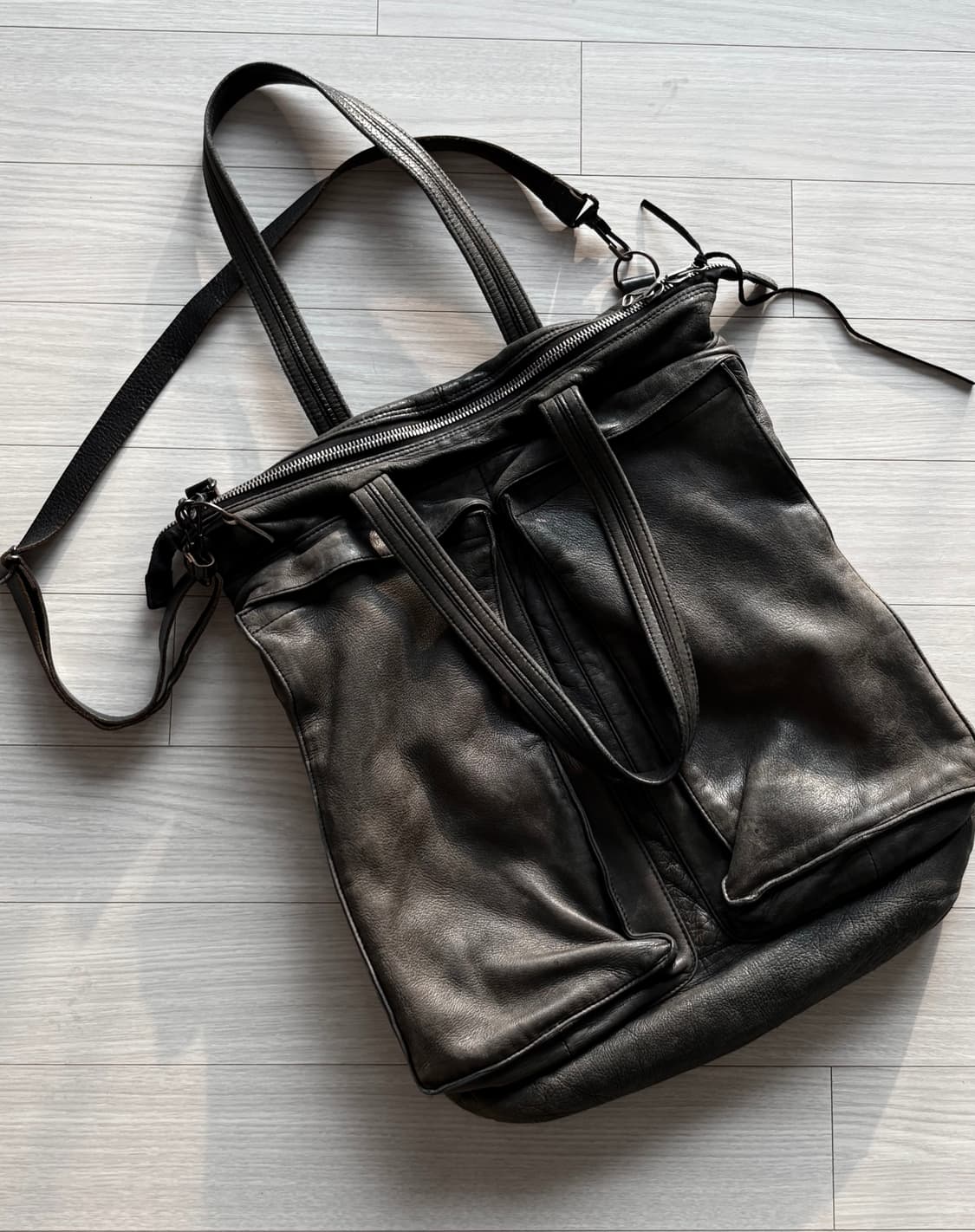 율리우스 julius 레더 헬멧백 상품이미지1