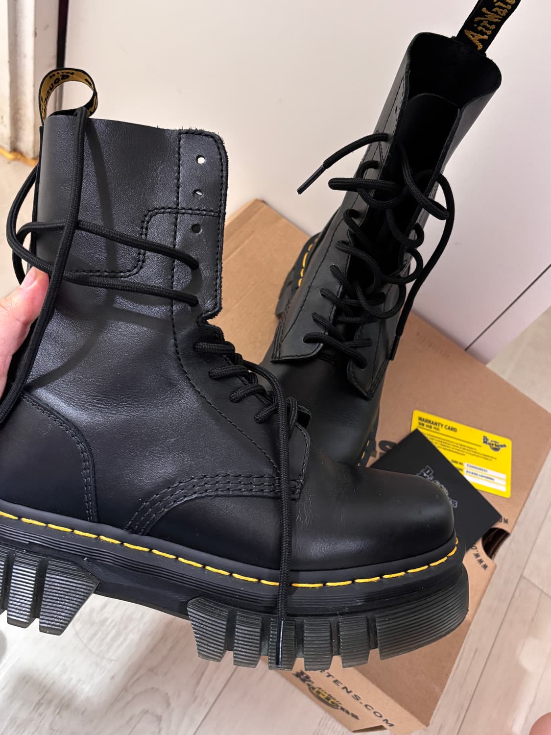 급처 닥터마틴 오드릭 10i 부츠 uk4 us6 상품이미지2