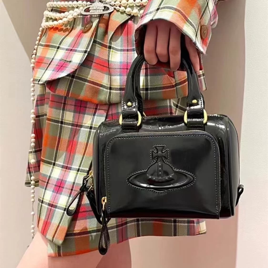 비비안웨스트우드 가방 첼시 보스턴 토트백 상품이미지8