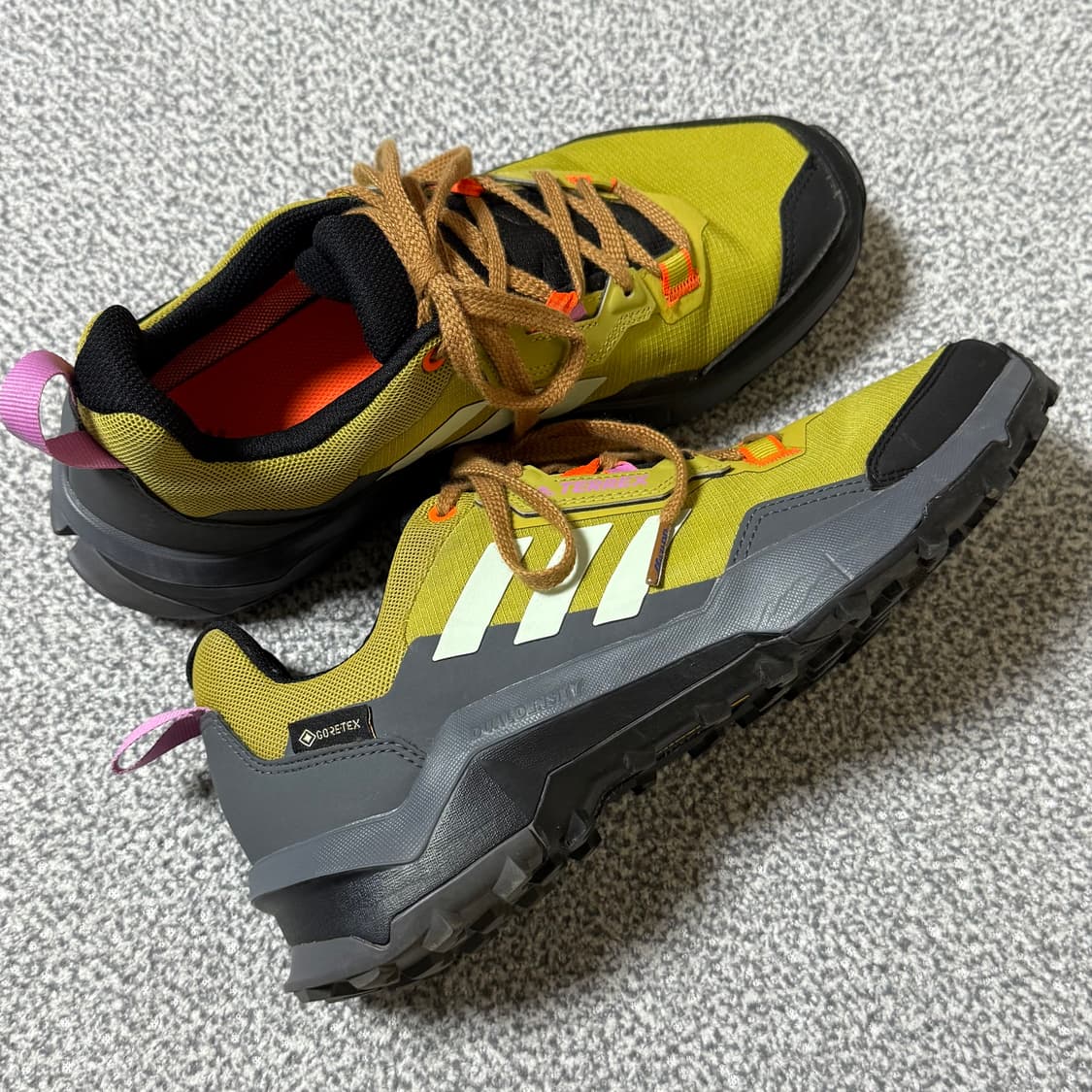 [정가 16만원] 아디다스 테렉스 고어텍스 255 상품이미지5