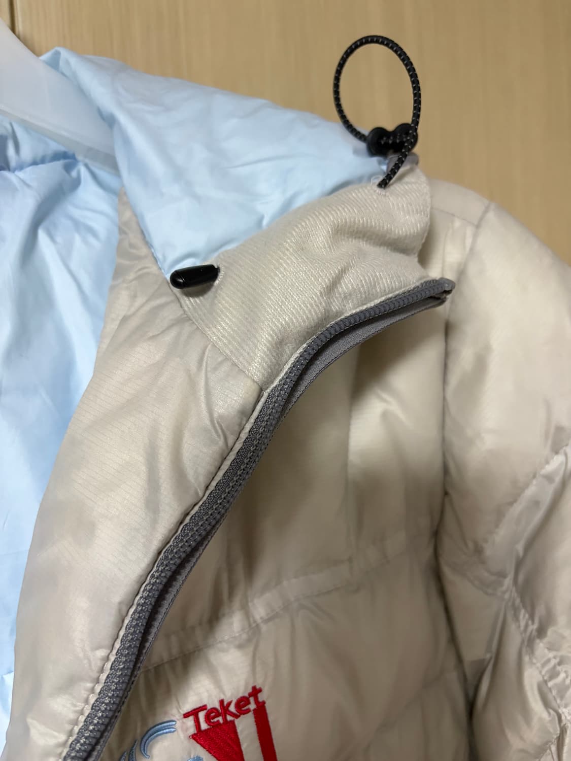 테켓 경량패딩 라이트그레이 M 상품이미지5