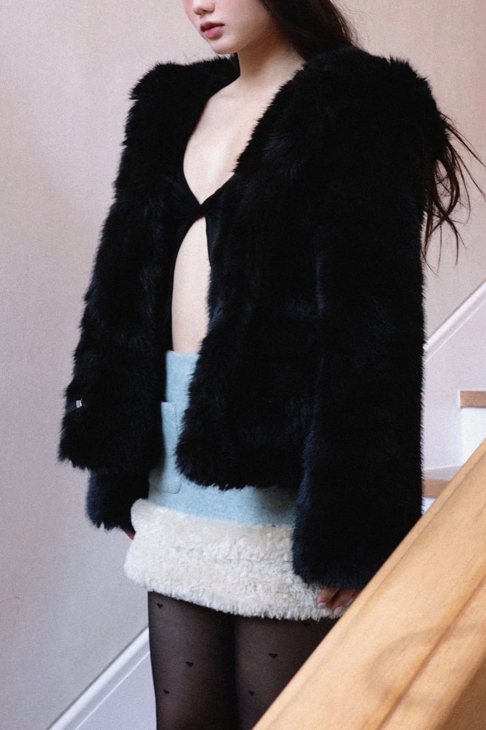 나비버스 Big Hoodie Fur Jacket 상품이미지3