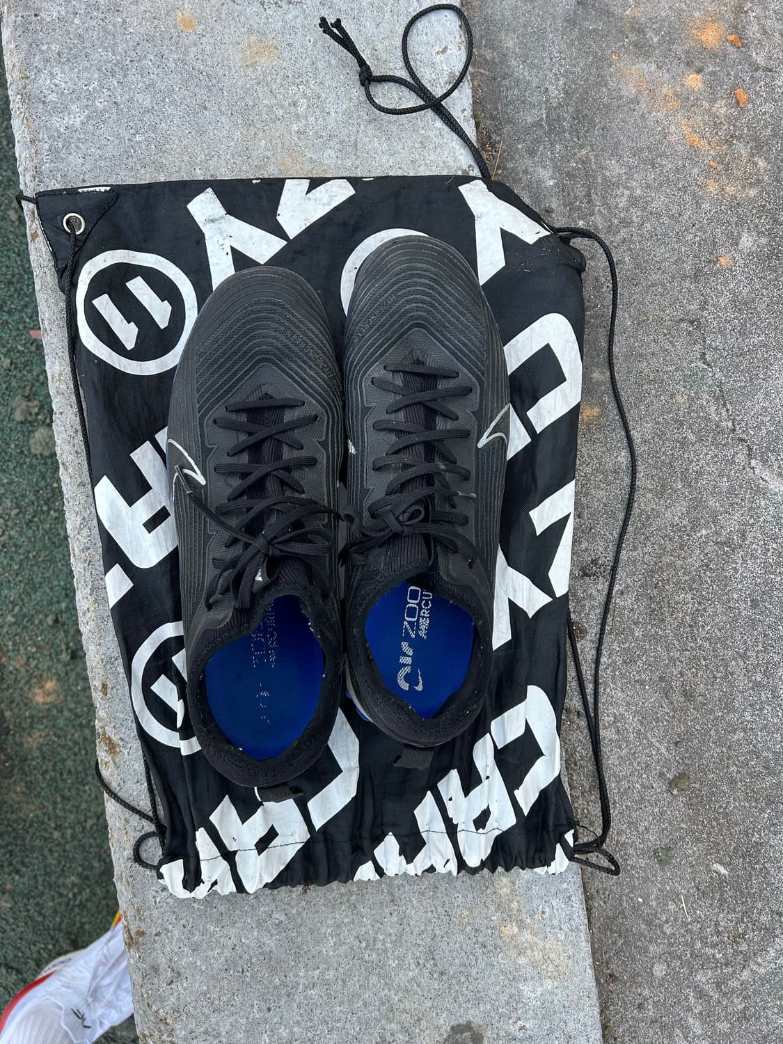 나이키 에어줌 풋살화 상품이미지3