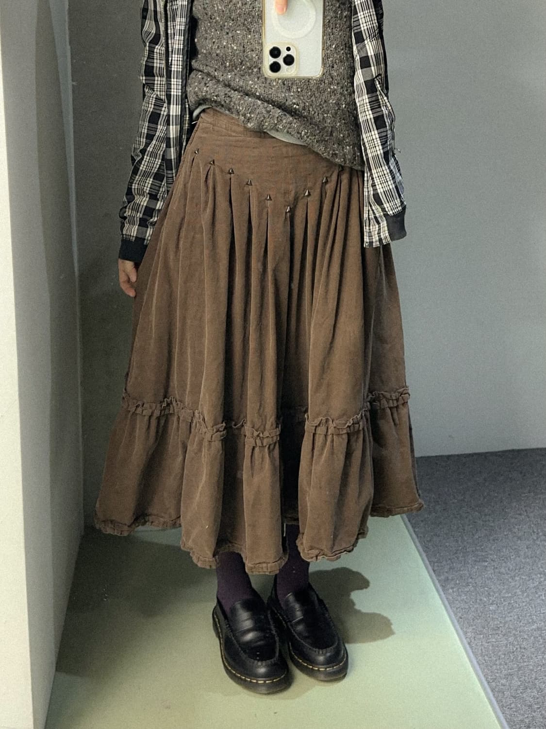 brown corduroy studded skirt 상품이미지1