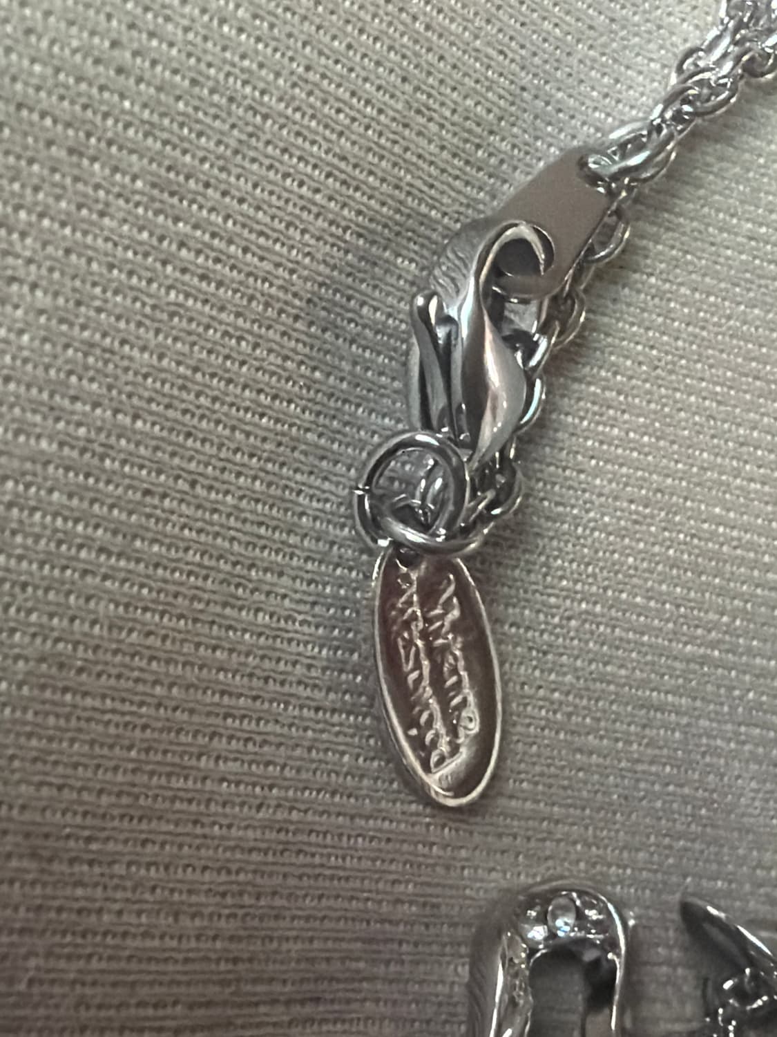 비비안웨스트우드 빈티지 펄드롭 리본ORB 네크리스 상품이미지4