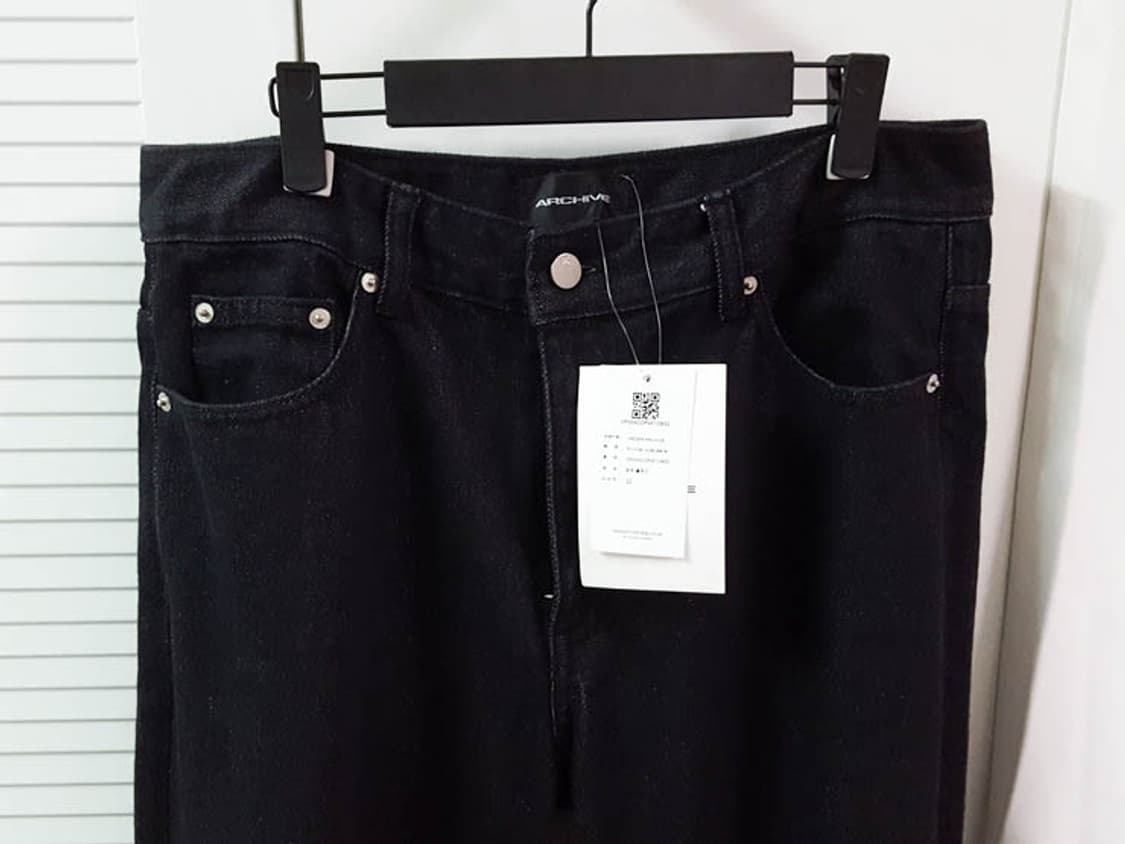 [새상품] 오더아카이브 미니멀 블랙진 32 상품이미지2