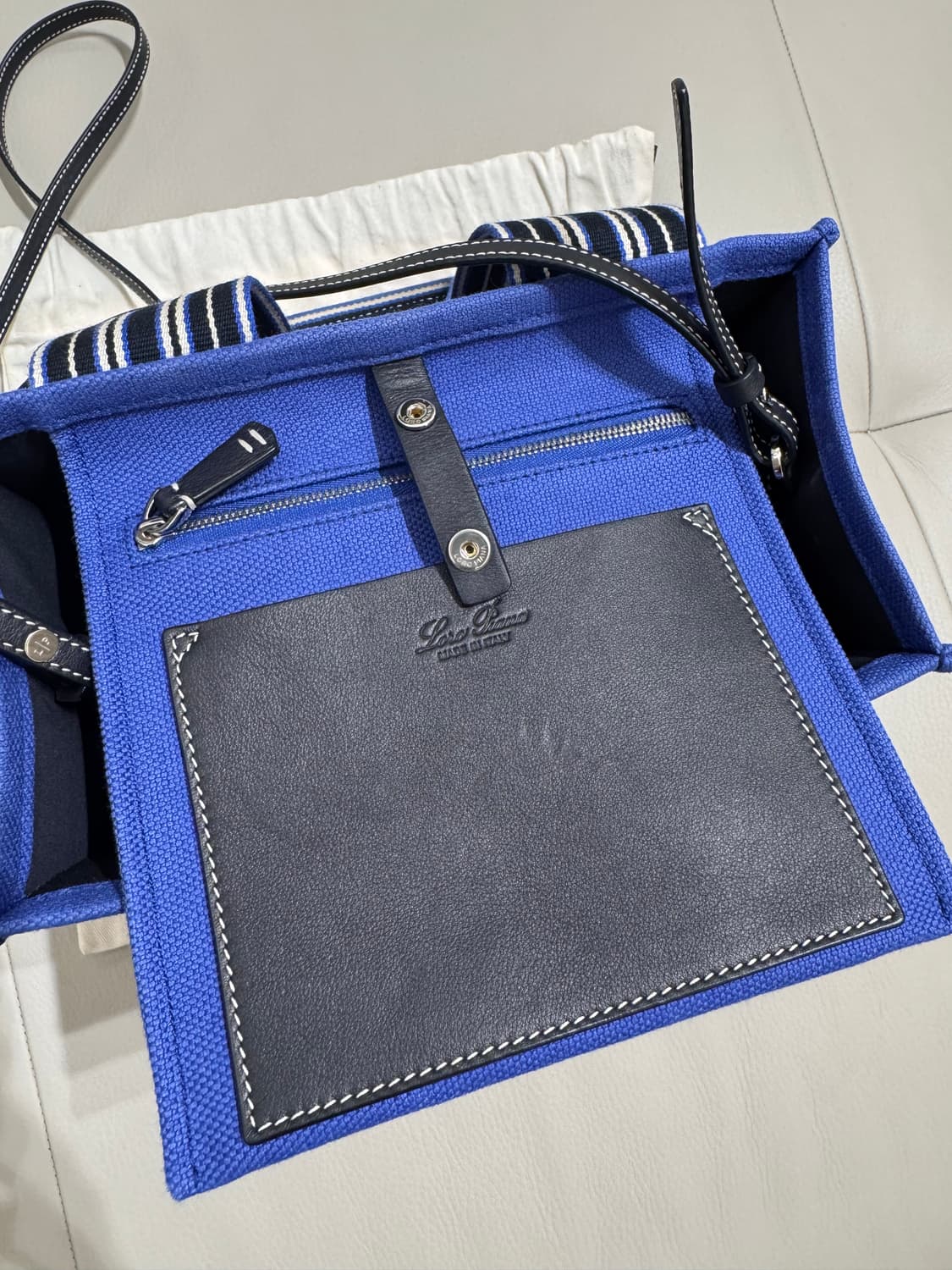 로로피아나 수트케이스 스트라이프 미니 상품이미지8