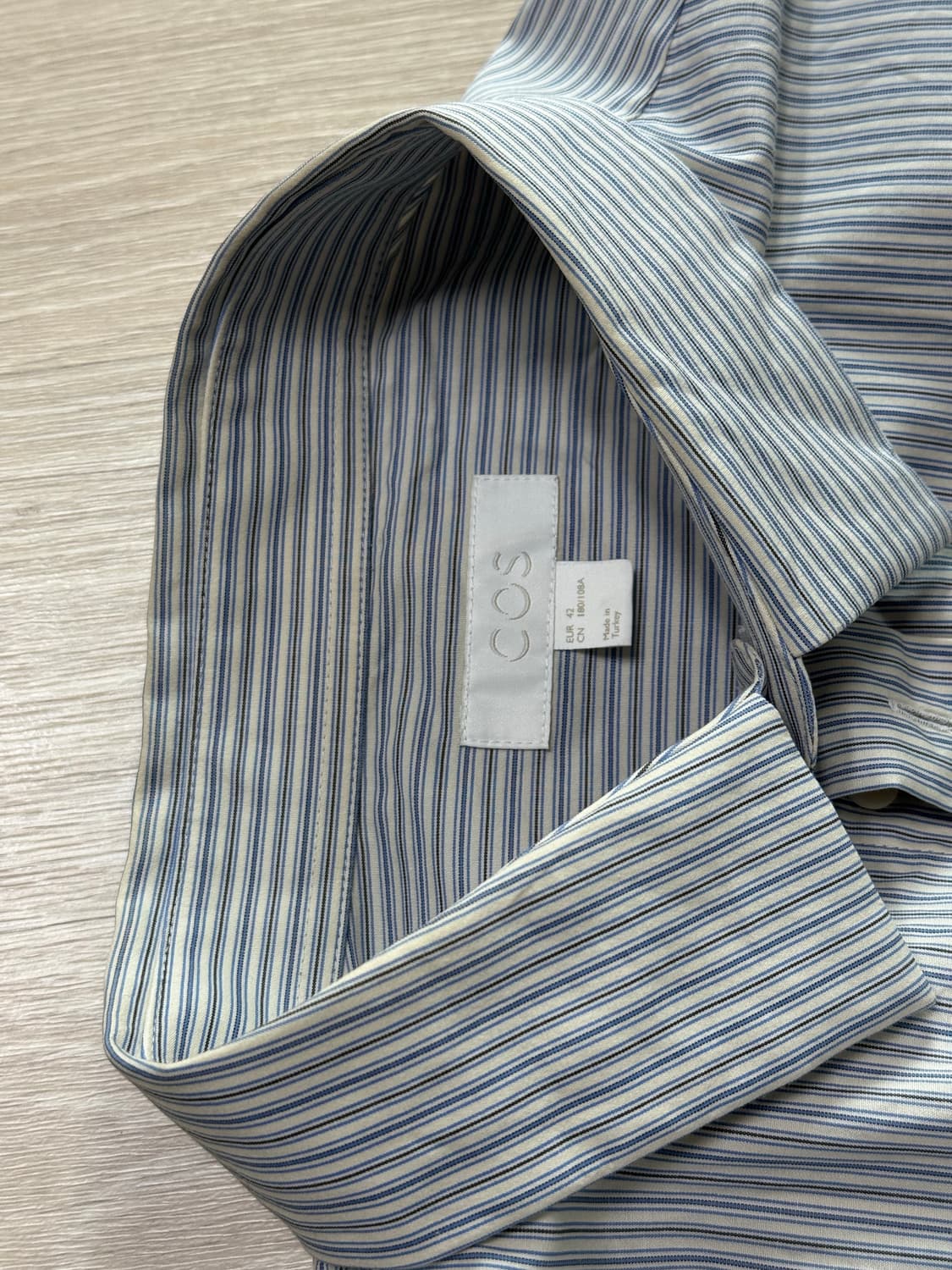 코스 스트라이츠 셔츠 상품이미지1