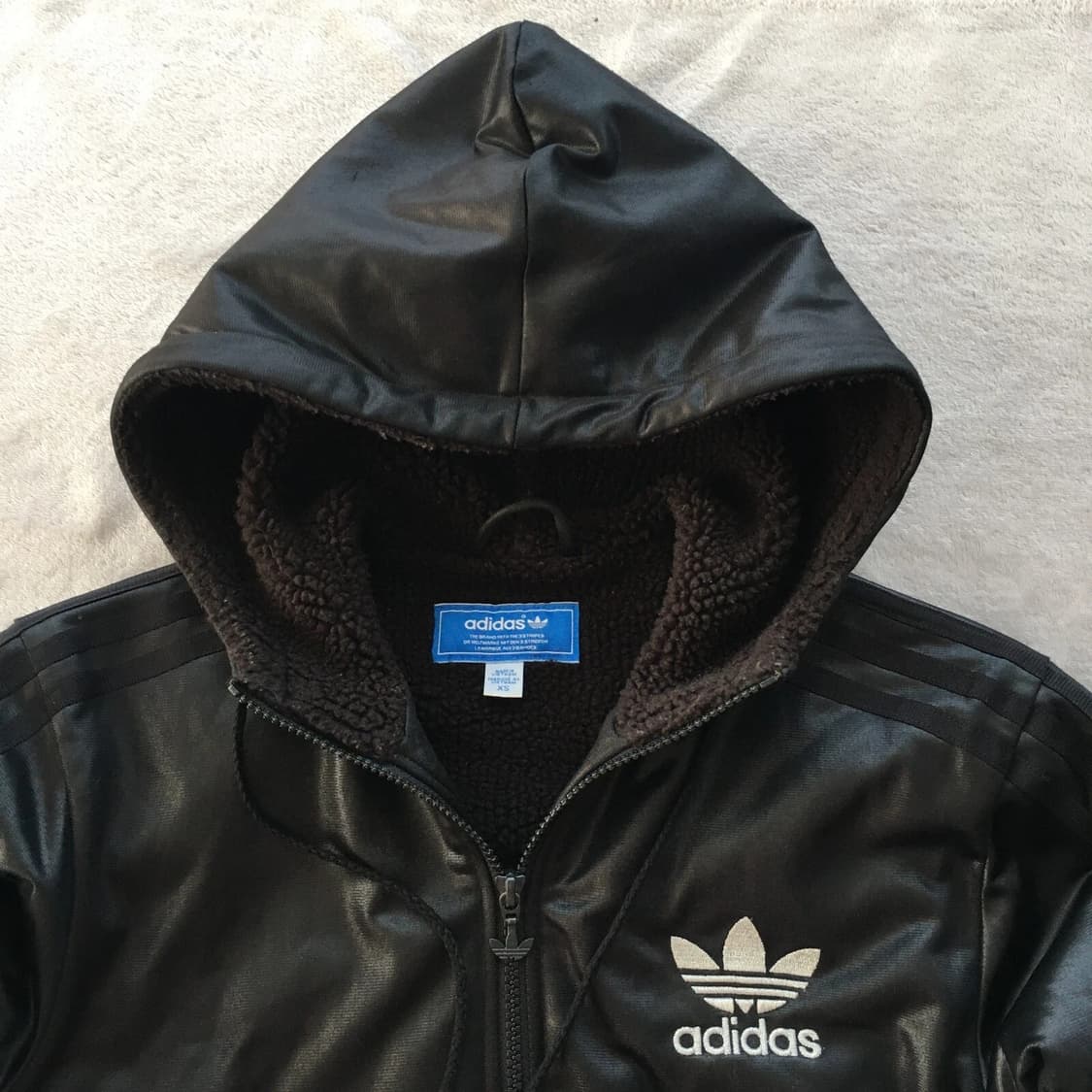 레어 아디다스 칠레 62 쉐르파 후드 트랙 자켓 블랙 XS 상품이미지4