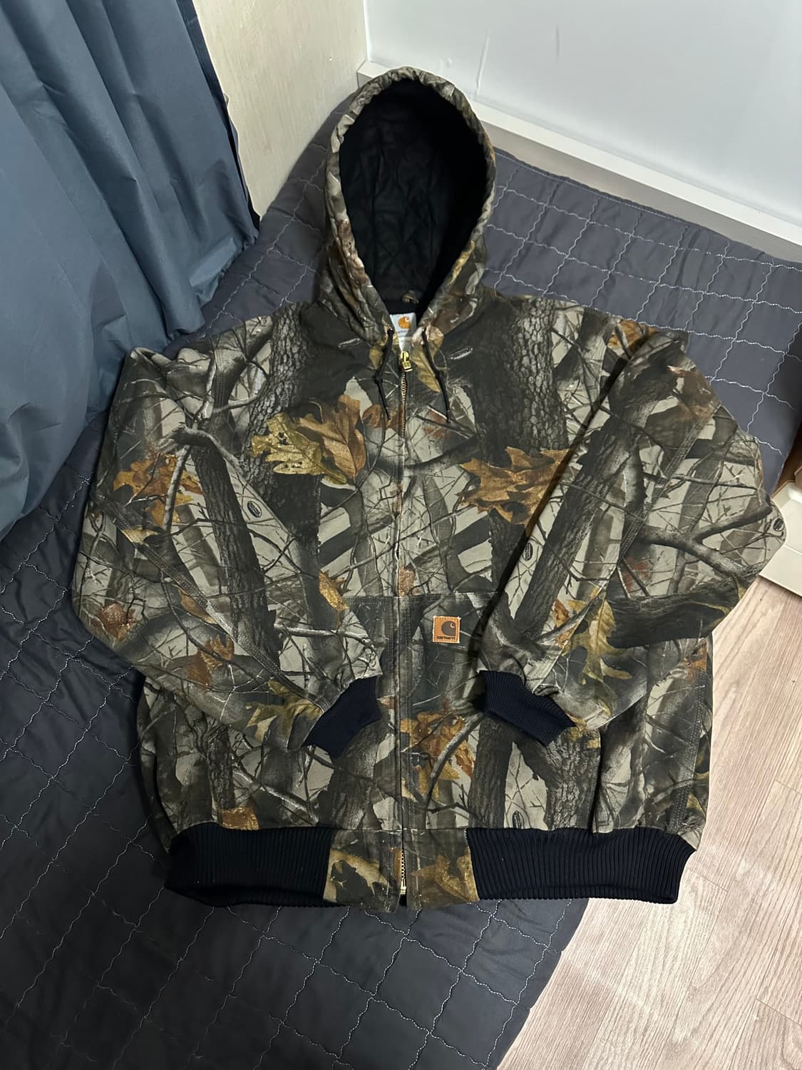 칼하트 리얼트리 액티브자켓 J143 CMO XL TALL 상품이미지1