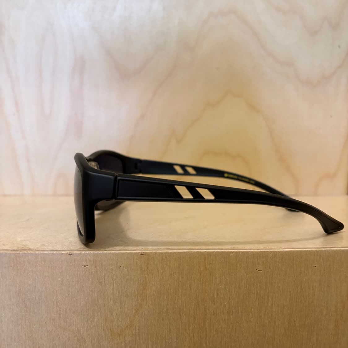 [POLICE] 매트 블랙 스포츠 고프코어 선글라스 상품이미지4