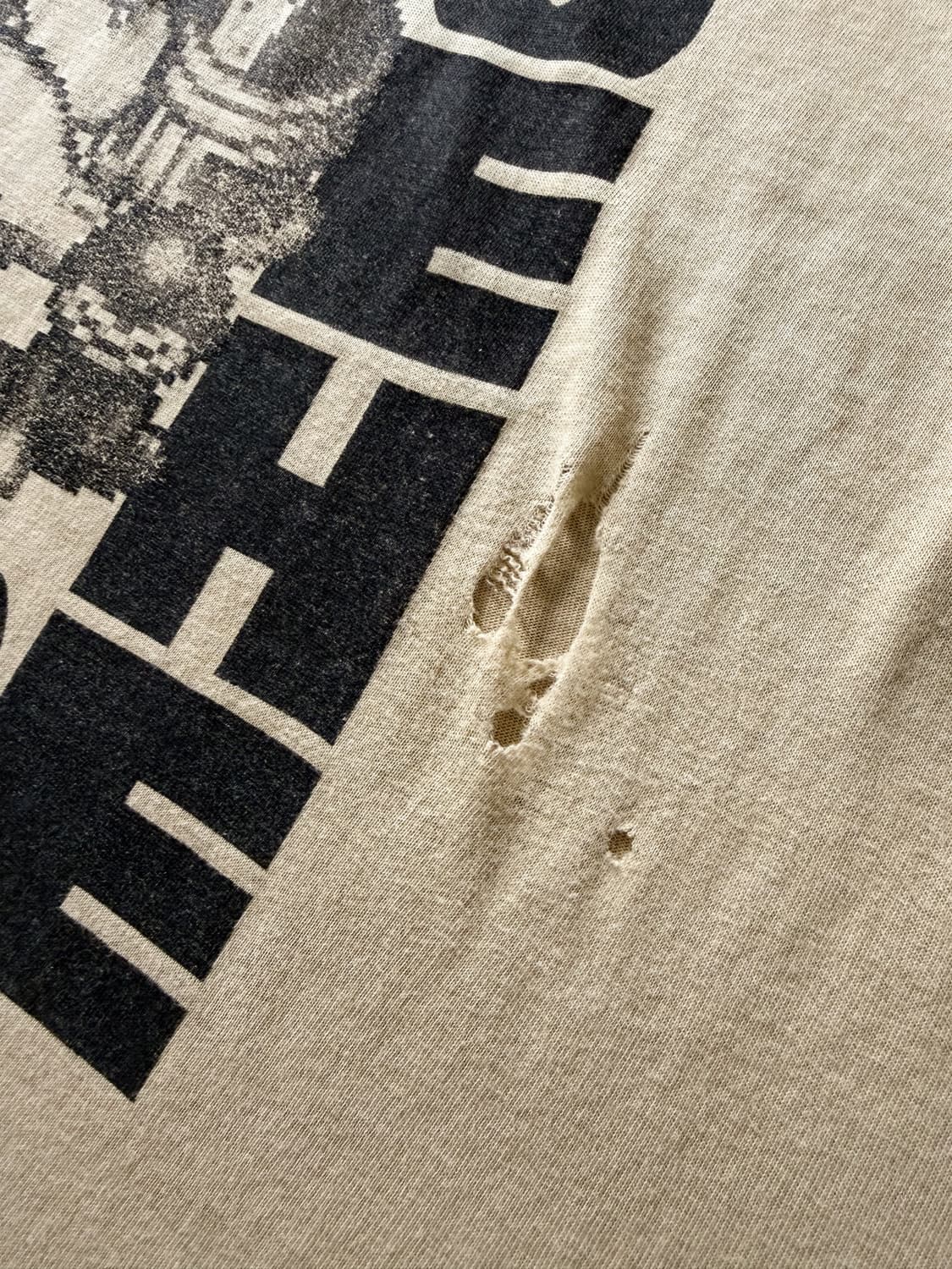 Vintage Faded Monster House Tee 상품이미지3