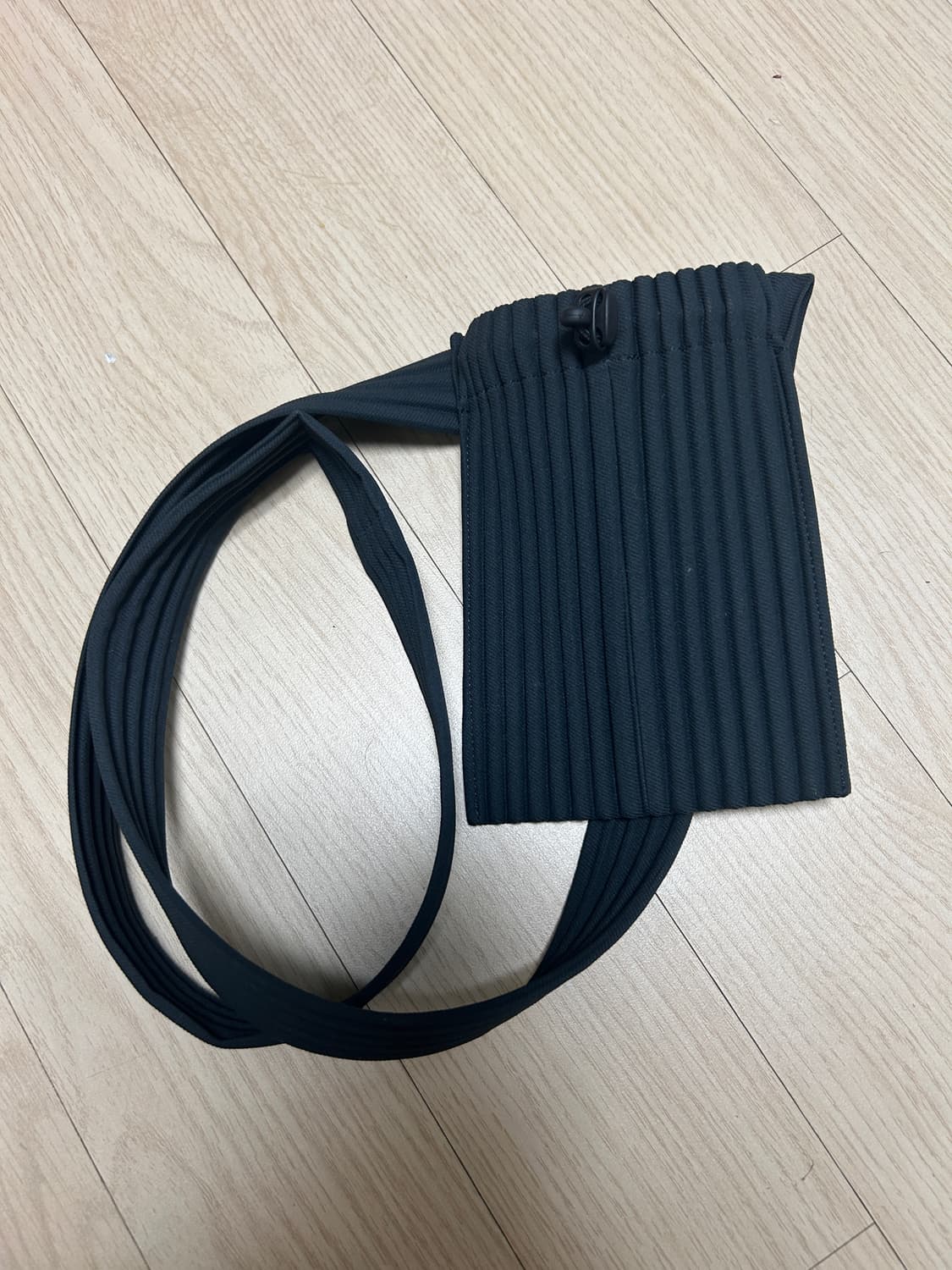 옴므플리세 ag480 챠콜 상품이미지2