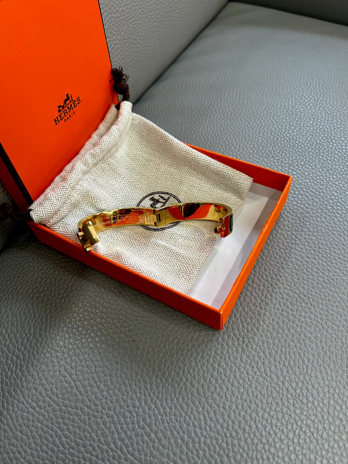 에르메스 클릭아슈 팔지(골드/블랙) 상품이미지7