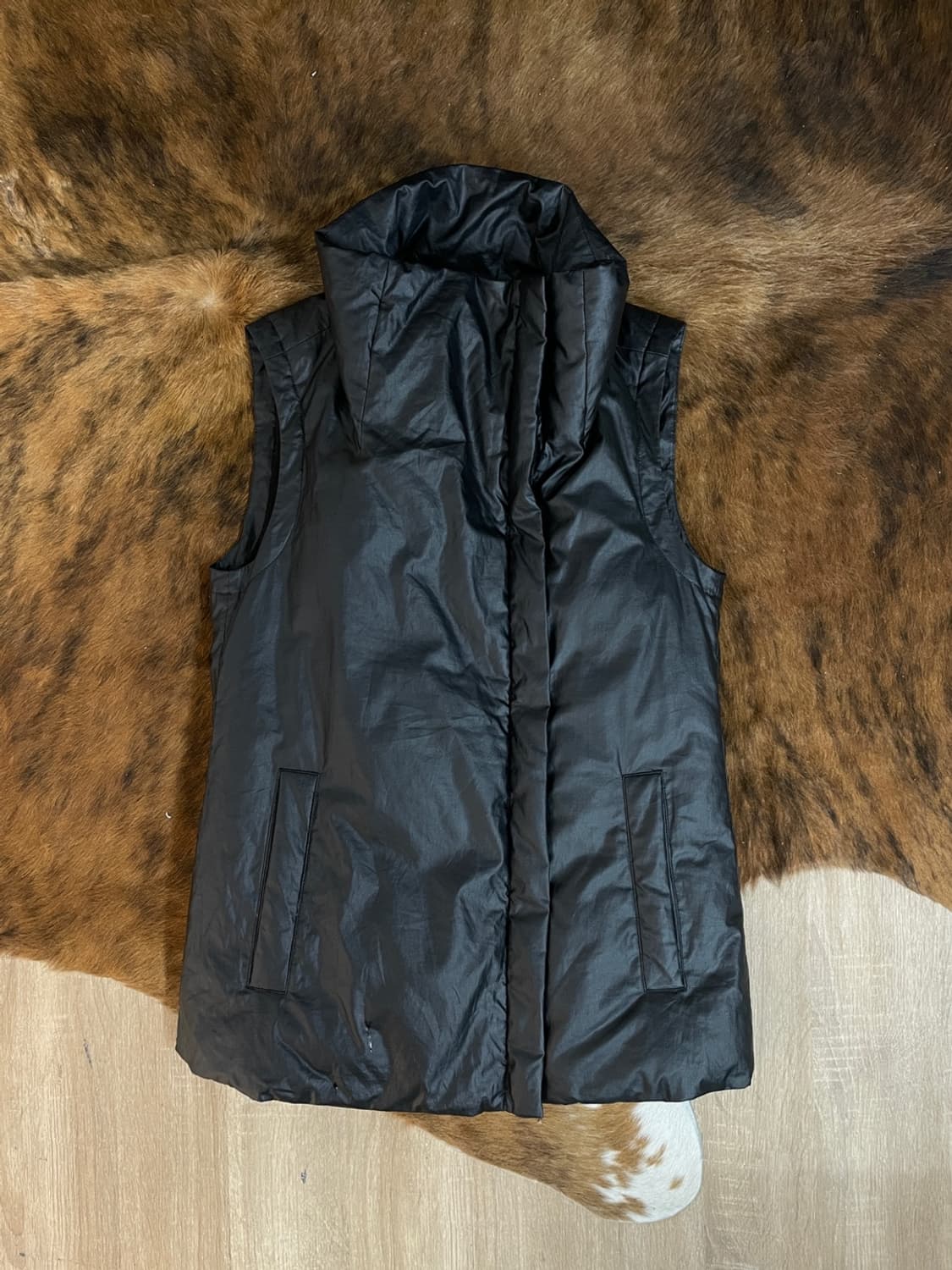 Dkny 하이 넥 코팅 조끼 패딩  상품이미지1