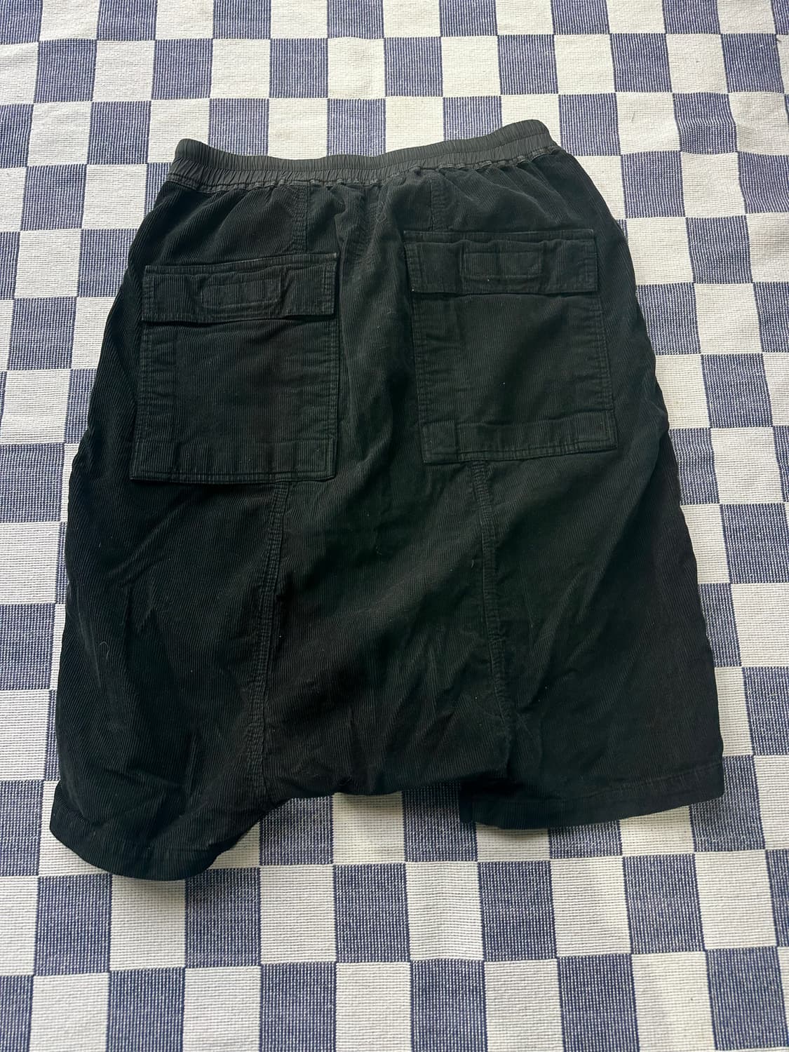 릭오웬스 코듀로이 배기쇼츠 xs 상품이미지2