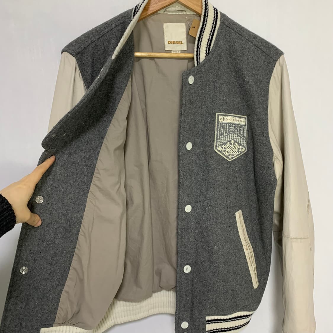 디젤 빈티지 그레이 스타디움 자켓 바시티 남녀공용 상품이미지6