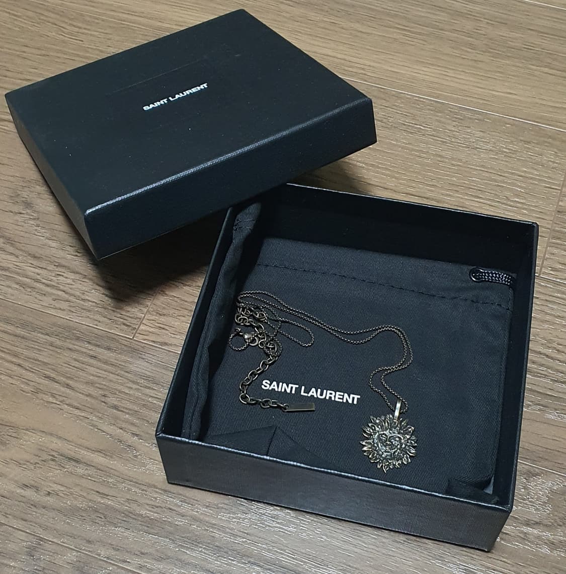 생로랑 선페이스 앤틱 목걸이 상품이미지8