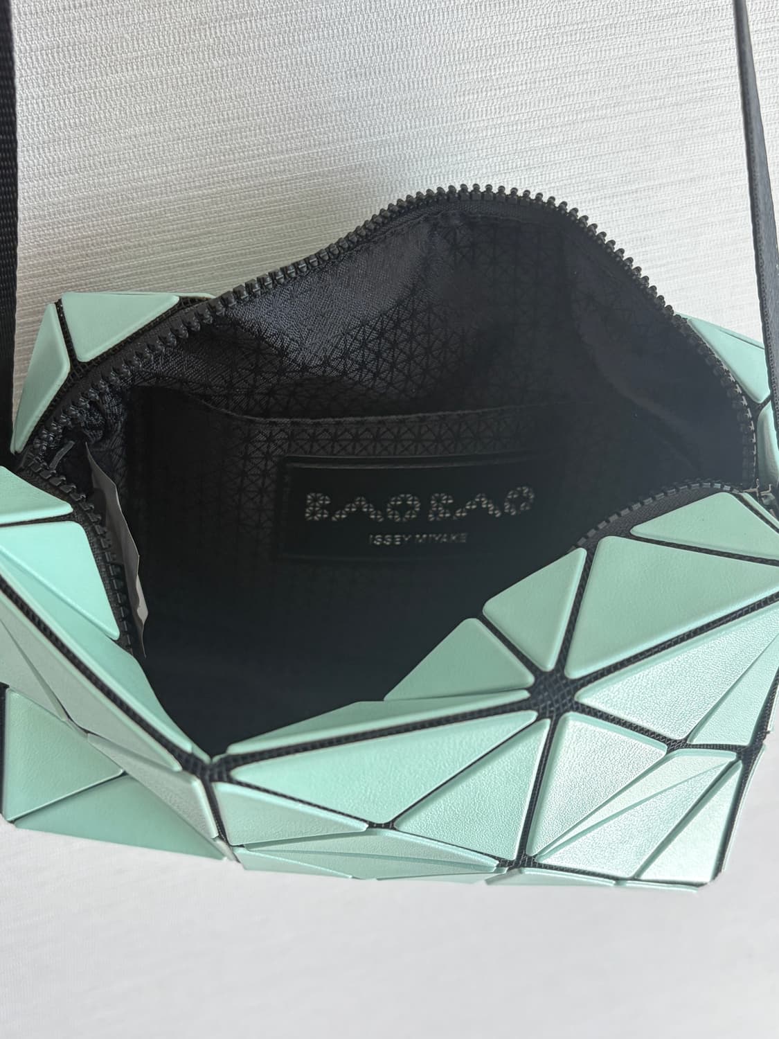 바오바오 BAO BAO Issey Miyake 크로스백 상품이미지2