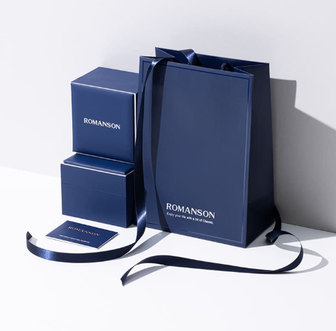 [로만손]남성용 프리미어 블랙콤비 메탈손목시계 
판매 상품이미지6