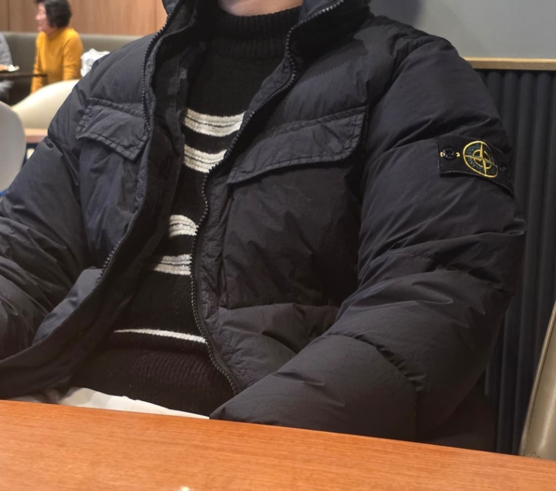 스톤아일랜드 크링클랩스 다운 자켓 블랙 상품이미지5