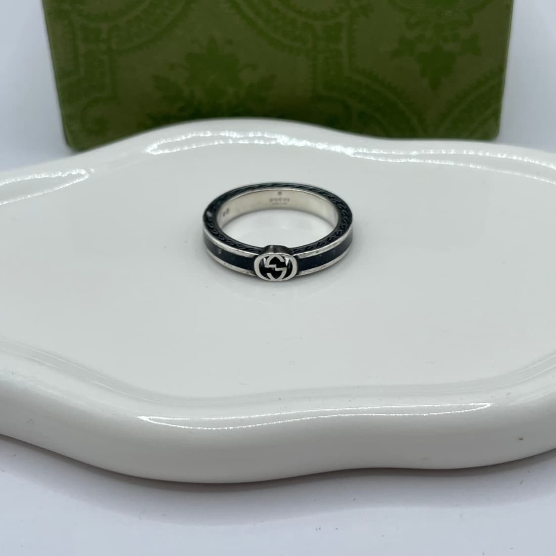 구찌 반지 16호 인터로킹 블랙 링 상품이미지6