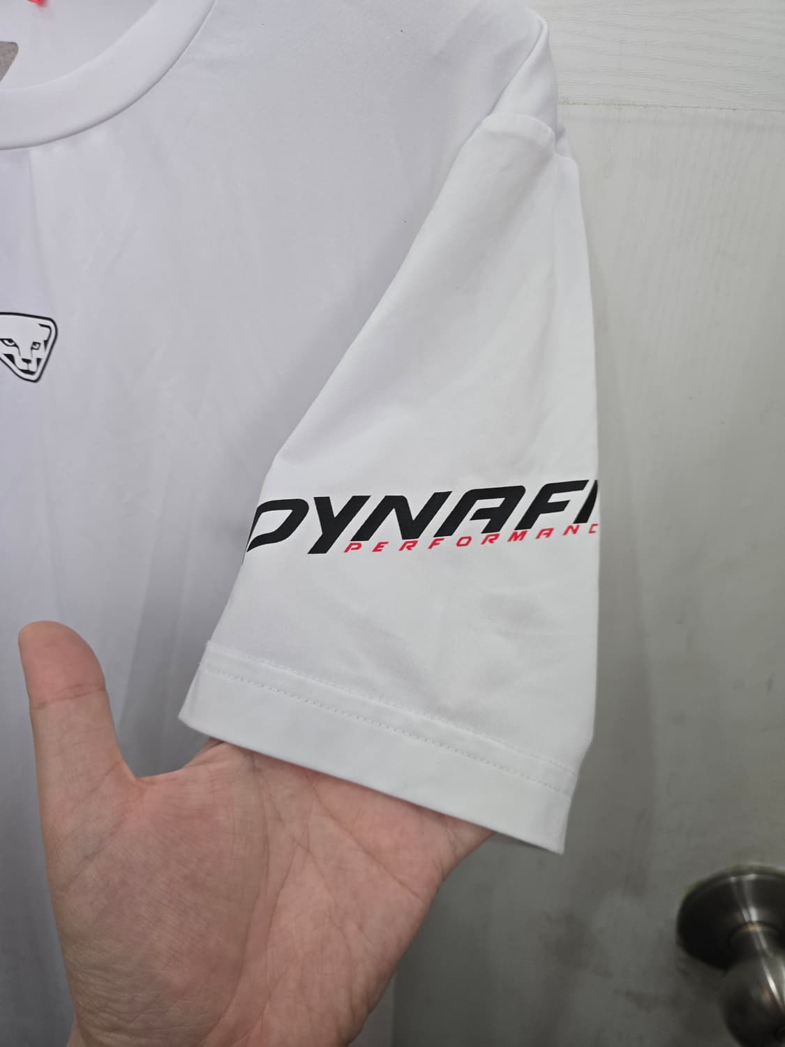 105,XL )) DYNAFIT 다이나핏 반팔티셔츠! 디자인 예뻐요~ 상품이미지2