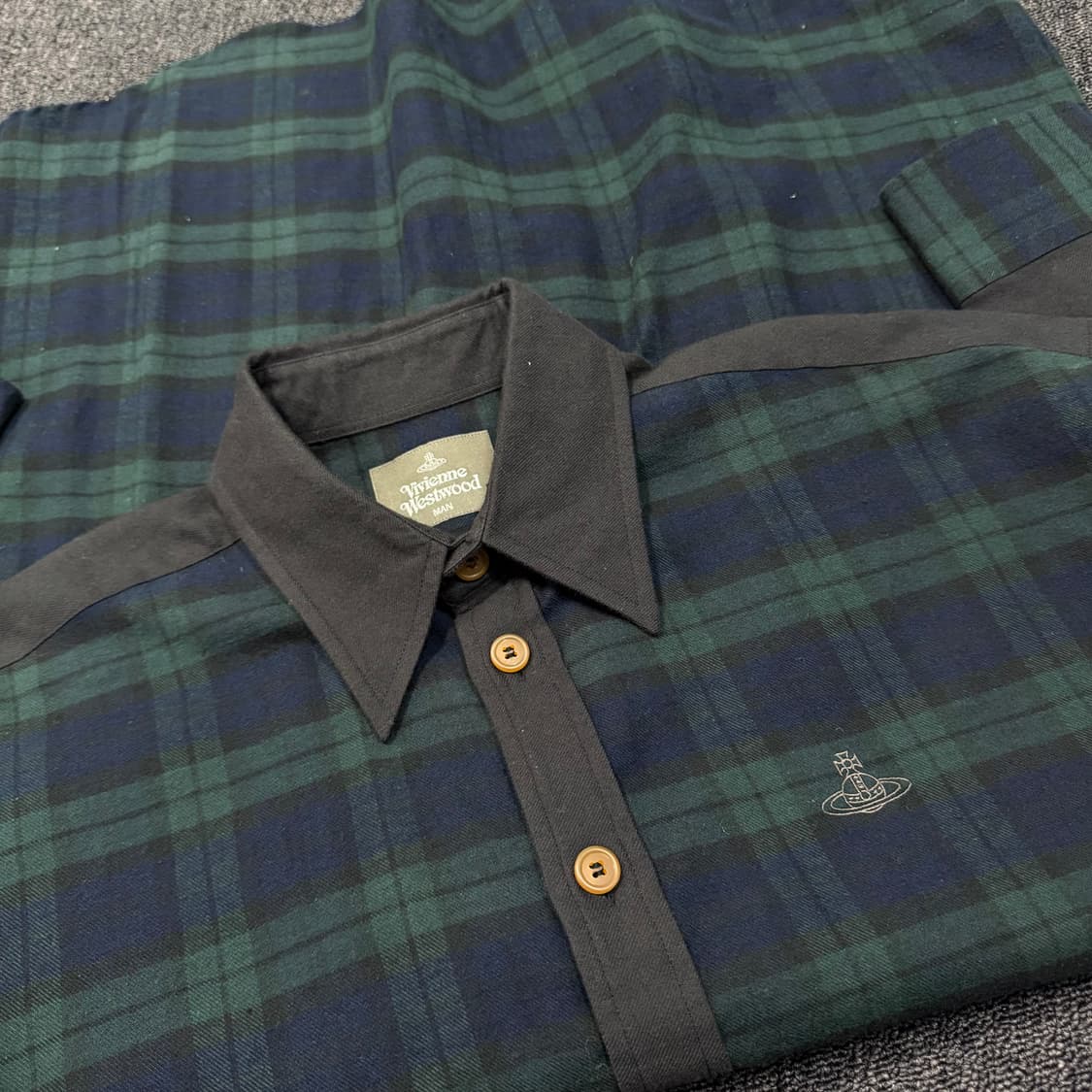 비비안웨스트우드 디테일드 체크 플란넬 포켓 빅 클래식 셔츠  상품이미지8